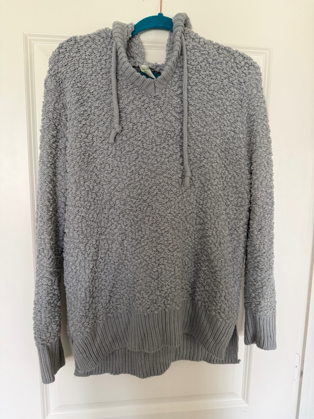 Cozy Popcorn Knit Hoodie Sweater in Light Gray